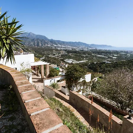 Rural Camelia Villa *