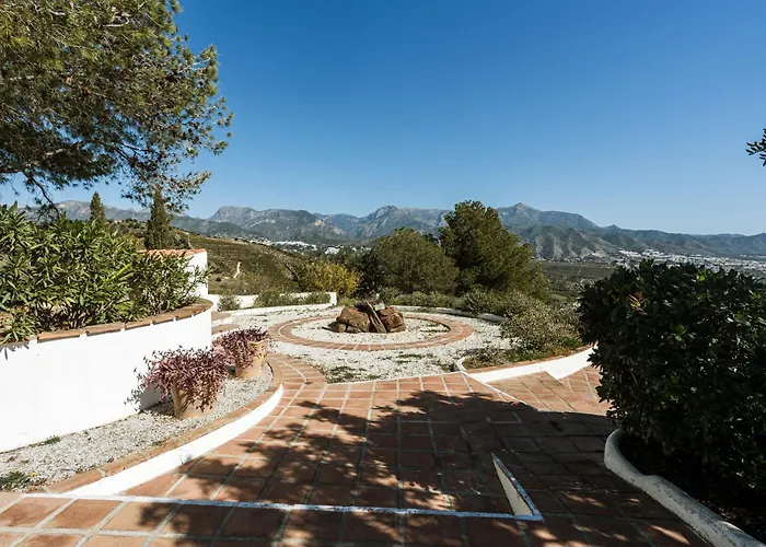 Rural Camelia Villa *